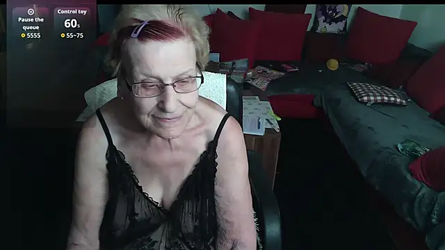 HeisseomaOriginal online show from October 2025 07:09:01 AM