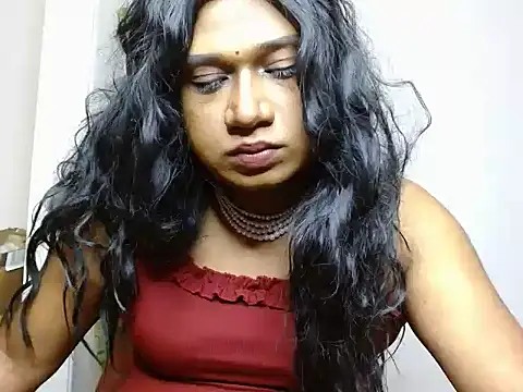 Snapshot of Akhilamolu_the_transsissy chatting on May 2026 07:33:02 PM Akhilamolu the transsissy online show from May 2026 07:33:02 PM