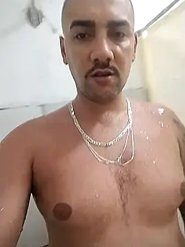 TIAGOPORTEIRO online show from October 2025 04:36:01 AM