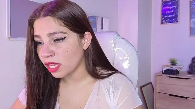 bluee hazell online show from February 2026 10:24:02 AM