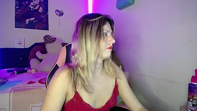 yuliana 19 online show from December 2025 08:04:02 PM