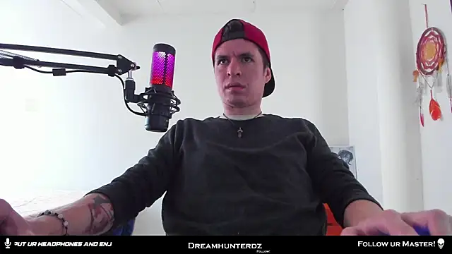 Snapshot of Headhunterdz chatting on November 2025 07:51:01 PM Headhunterdz online show from November 2025 07:51:01 PM