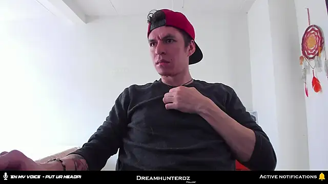 Snapshot of Headhunterdz chatting on December 2025 03:43:01 PM Headhunterdz online show from December 2025 03:43:01 PM