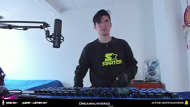 Snapshot of Headhunterdz chatting on November 2025 08:46:01 PM Headhunterdz online show from November 2025 08:46:01 PM