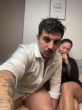 Snapshot of Sexandfire chatting on May 2026 10:41:01 PM Sexandfire online show from May 2026 10:41:01 PM