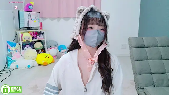 -M Hinano  online show from April 2026 02:01:01 PM