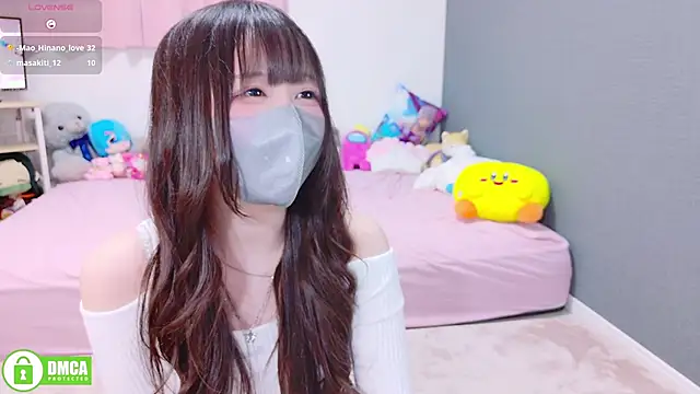 -M Hinano  online show from October 2025 01:56:02 PM