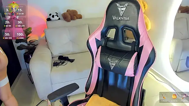 eval lee18 online show from November 2025 02:38:01 AM