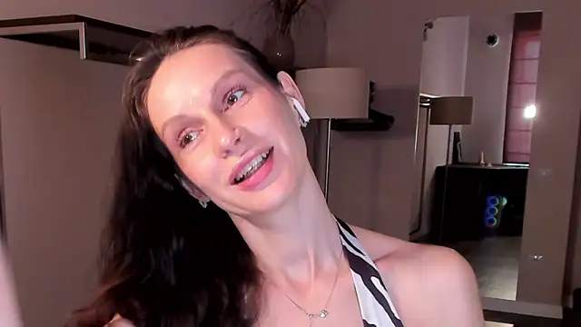 Mila Anders online show from February 2026 06:35:02 AM