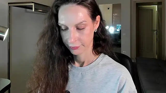 Mila Anders online show from May 2026 04:51:02 AM