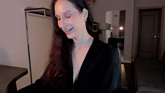 Mila Anders online show from December 2025 05:51:01 AM