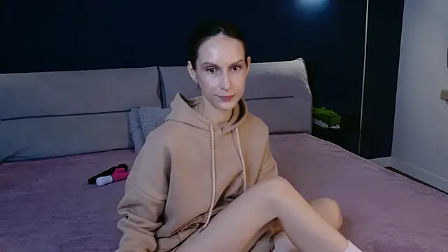 Mila Anders online show from March 2026 06:03:02 AM