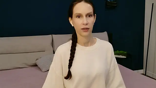 Mila Anders online show from April 2026 04:35:02 AM