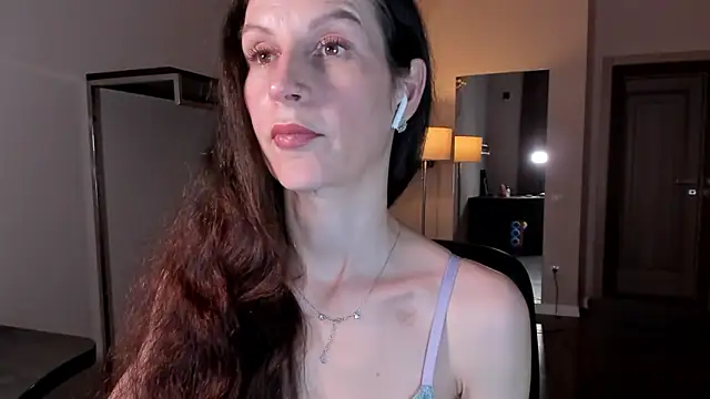 Mila Anders online show from January 2026 08:37:02 PM