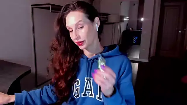 Mila Anders online show from February 2026 06:02:02 AM