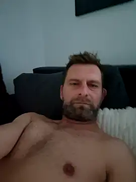 Snapshot of Mjn34 chatting on November 2025 06:49:02 AM Mjn34 online show from November 2025 06:49:02 AM