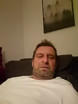 Snapshot of Mjn34 chatting on December 2025 06:36:02 AM Mjn34 online show from December 2025 06:36:02 AM