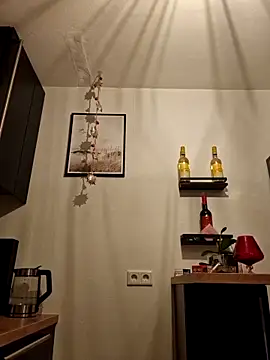 Snapshot of Mjn34 chatting on December 2025 06:37:02 AM Mjn34 online show from December 2025 06:37:02 AM