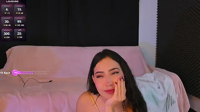 Snapshot of rosario215B chatting on November 2025 01:20:01 AM rosario215B online show from November 2025 01:20:01 AM