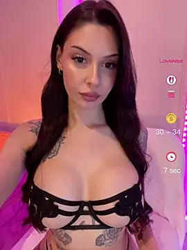 Sassy-Susie online show from May 2026 01:17:02 PM