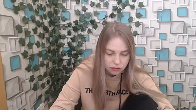 klerkarina online show from February 2025 05:54:02 AM