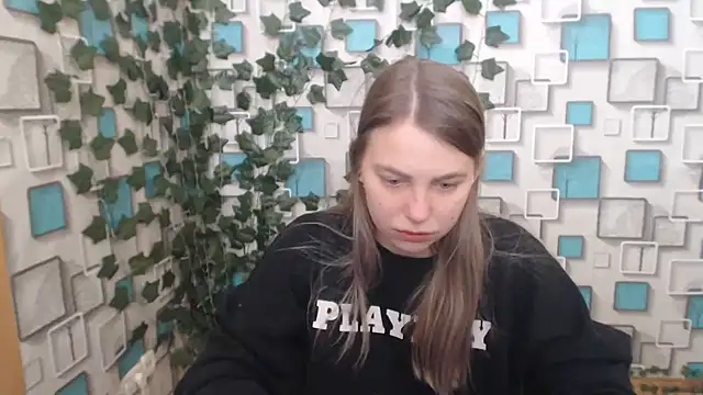 klerkarina online show from February 2025 09:02:01 AM