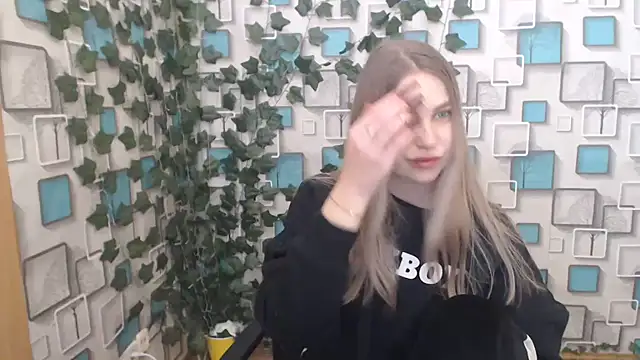 klerkarina online show from March 2025 05:58:01 AM