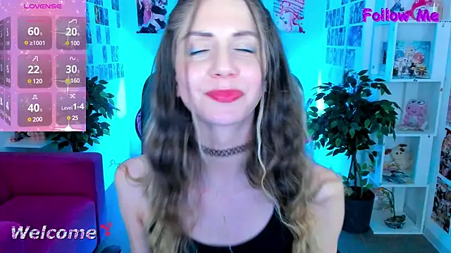 Snapshot of GrayceWild chatting on January 2025 11:49:01 AM GrayceWild online show from January 2025 11:49:01 AM