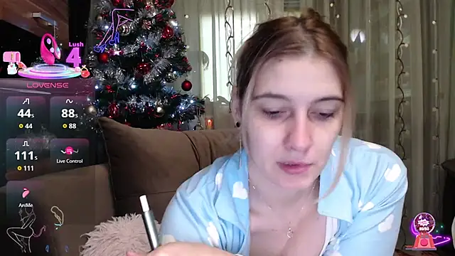 Snapshot of lovingfeetheels chatting on December 2025 07:41:02 AM lovingfeetheels online show from December 2025 07:41:02 AM