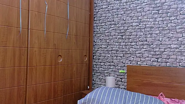 CuteBlondeMe online show from April 2026 04:13:02 PM