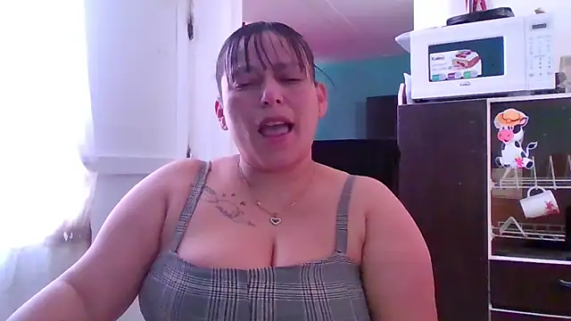 Snapshot of Diana_Lozano chatting on June 2026 03:31:02 PM Diana Lozano online show from June 2026 03:31:02 PM