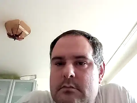 tididi1986 online show from October 2025 02:02:02 PM