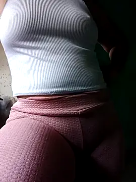 ValeriaSantos- online show from October 2025 04:40:02 PM