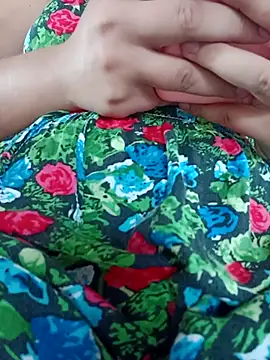ValeriaSantos- online show from September 2025 12:30:02 PM