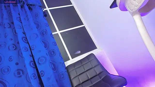 Sophia Cameron online show from March 2025 02:12:02 PM