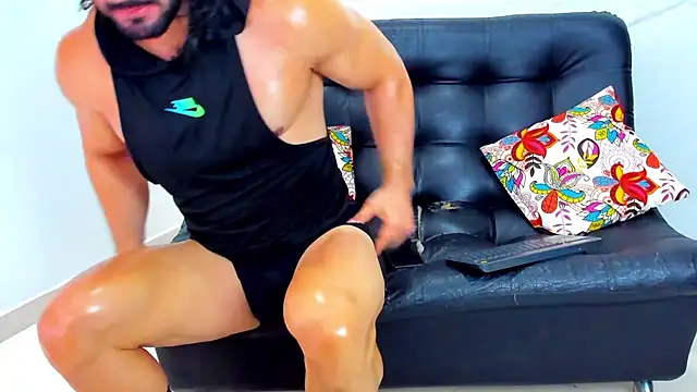 AlfredWalker online show from February 2026 01:33:02 PM