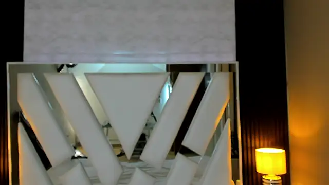 Linda4Petite online show from February 2026 06:15:01 PM