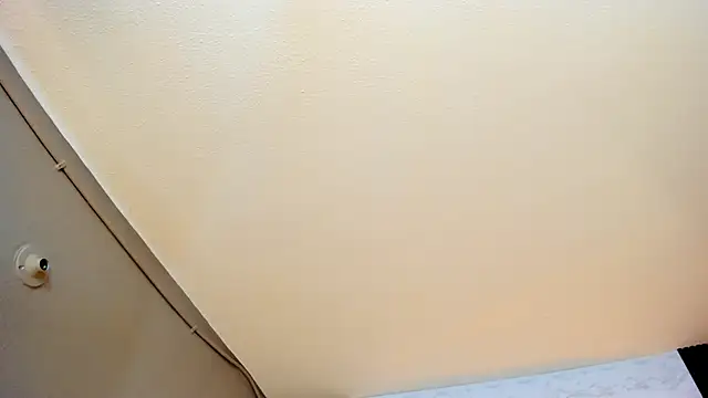 Linda4Petite online show from November 2025 06:11:02 PM