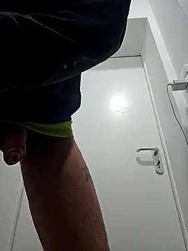 Afti2828 online show from March 2026 11:06:02 PM