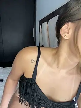 Snapshot of NatashaCruz- chatting on September 2025 08:35:02 PM NatashaCruz- online show from September 2025 08:35:02 PM