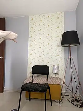 Snapshot of NatashaCruz- chatting on February 2025 09:20:01 PM NatashaCruz- online show from February 2025 09:20:01 PM