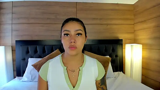 CameronCollins  online show from March 2026 07:29:02 PM