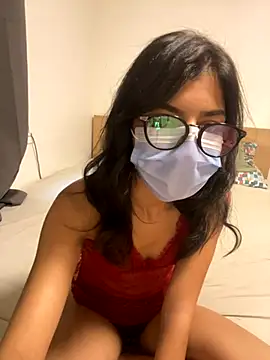 Snapshot of morrocoXcute chatting on September 2025 05:34:01 PM morrocoXcute online show from September 2025 05:34:01 PM