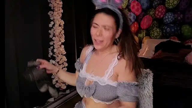 Ellie-L-Elizabeth online show from April 2026 03:24:01 AM