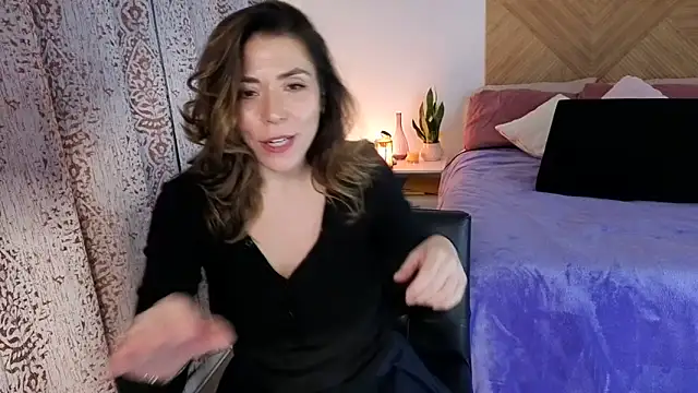 Ellie-L-Elizabeth online show from March 2026 01:10:01 AM