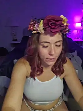 Ellie-L-Elizabeth online show from October 2025 05:12:02 PM