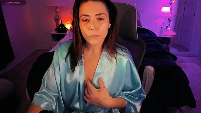 Ellie-L-Elizabeth online show from October 2025 04:22:01 AM