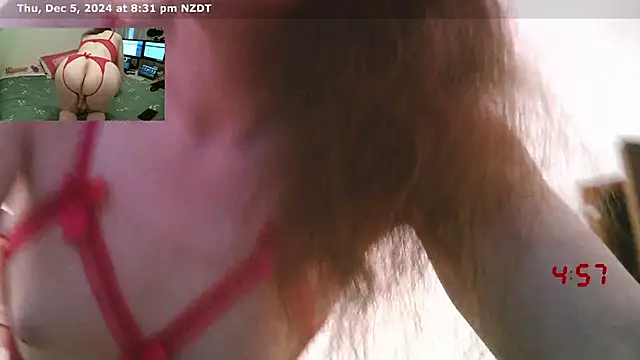 Snapshot of CDAdalyn chatting on December 2024 07:32:01 AM CDAdalyn online show from December 2024 07:32:01 AM