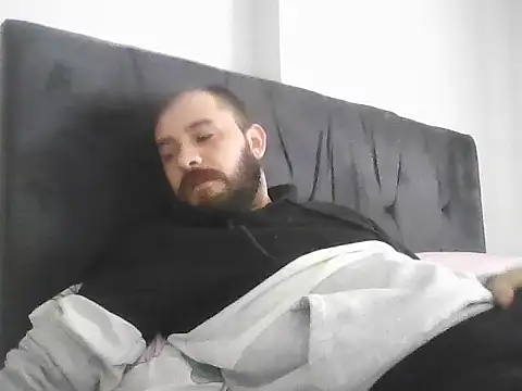 Snapshot of NiiiRvaNaa chatting on November 2025 05:55:02 AM NiiiRvaNaa online show from November 2025 05:55:02 AM