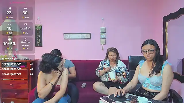 lesbiancuple online show from November 2025 04:07:02 PM